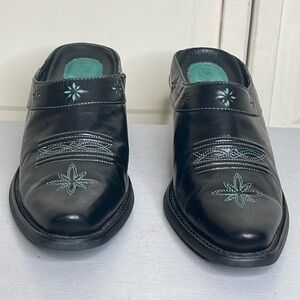 ARIAT Women’s slide Mules Black Turquoise Leather Upper SIZE 7B